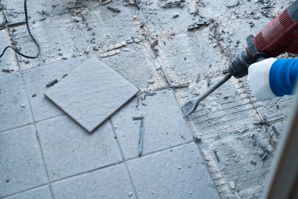 Flooring Removal Service in Greenwood
